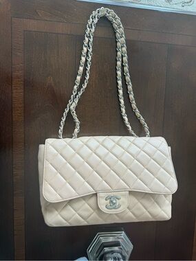 CHANEL Quilted Caviar Single Jumbo Flap with Silver Hardware